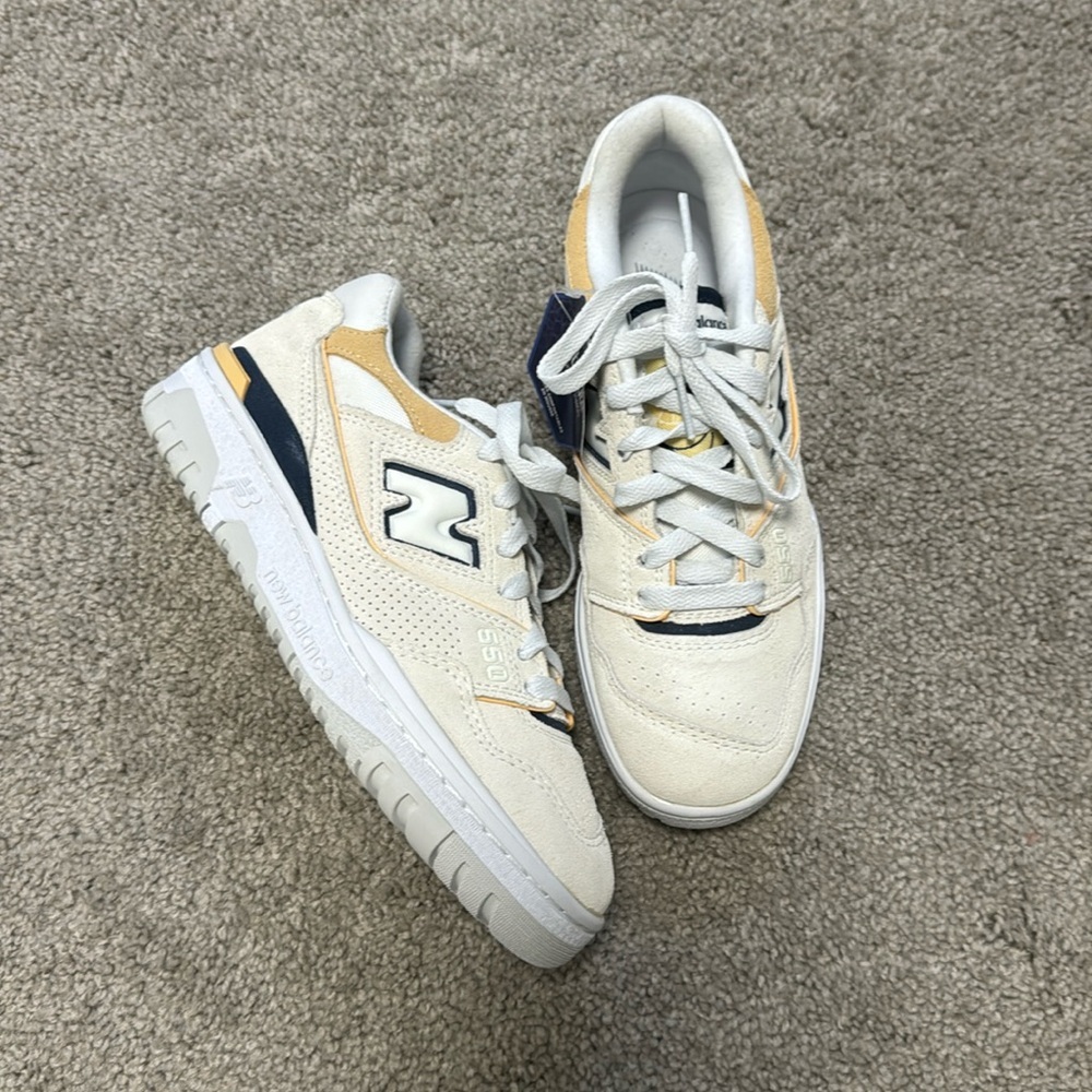 New Balance W550 Premuim *BRAND NEW* limited edition
